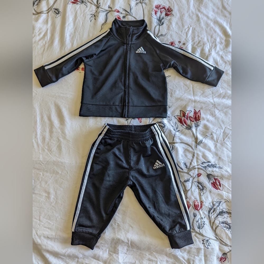 Adidas baby set